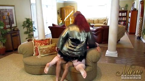 1553